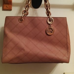 MK Michael Kors Handbag Nice condition